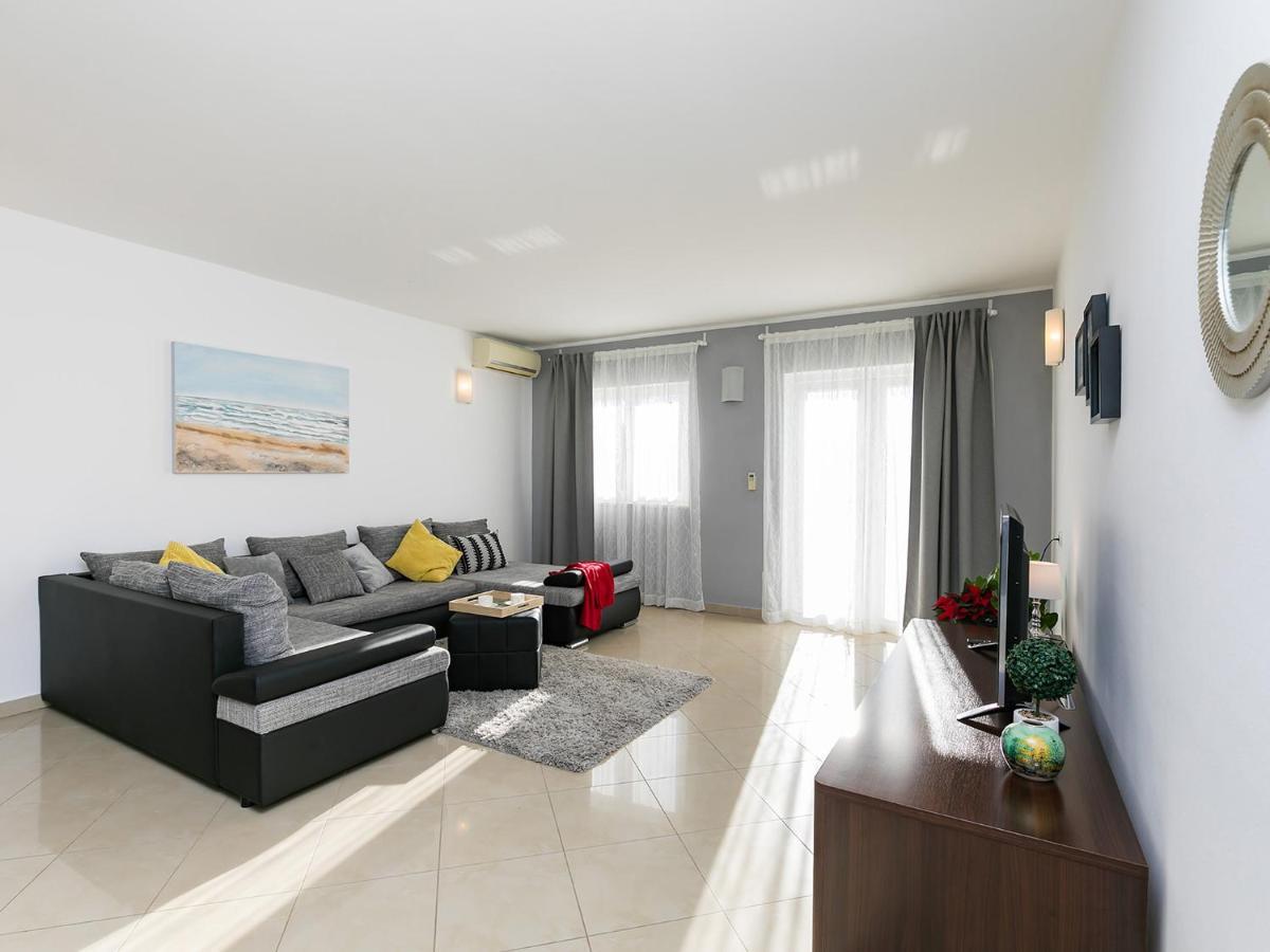 بوريتش Holiday Appartment Tessa المظهر الخارجي الصورة