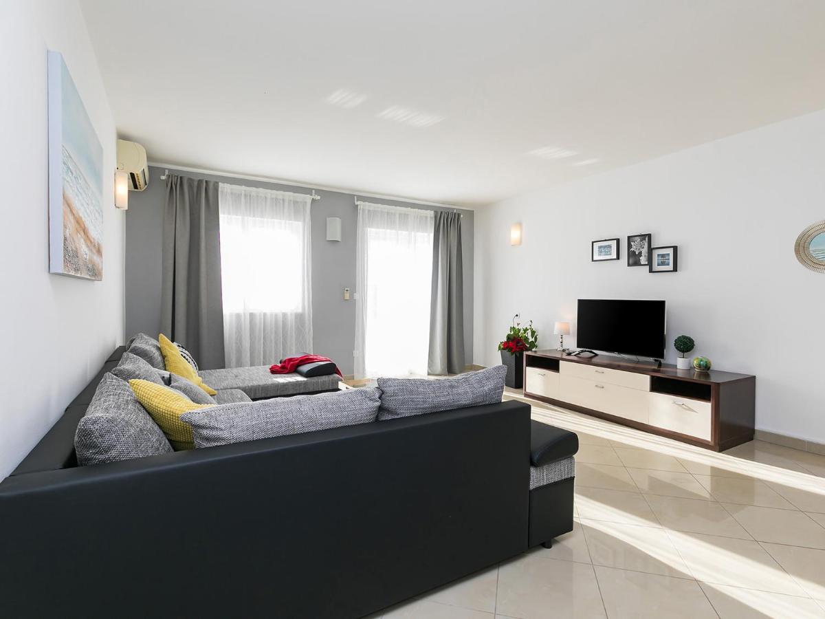 بوريتش Holiday Appartment Tessa المظهر الخارجي الصورة